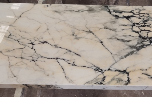 Paonazzo Spatni Marble